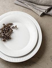 Kähler - Hammershøi Oval serving dish 28,5x22,5 - dinner plates - white - 1