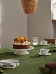 Kähler - Hammershøi Poppy Cake dish Ø30 cm white w. deco - cake platters - white w. deco - 2