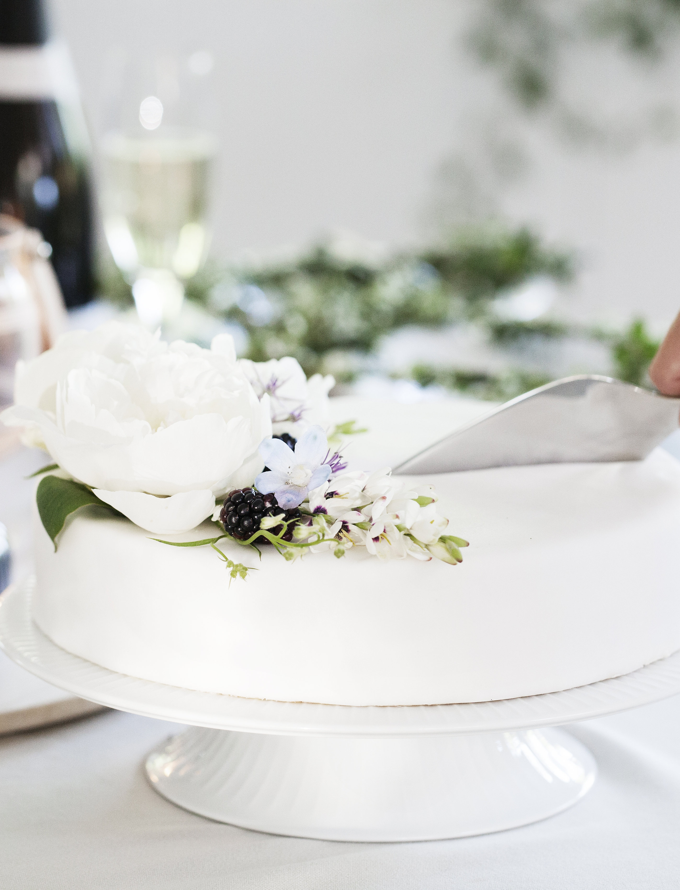 Kähler Hammershøi Kagefad Ø30 Cm, Ø 30 cm, Serving Dishes, Weiß - Cake Platters, Homeware