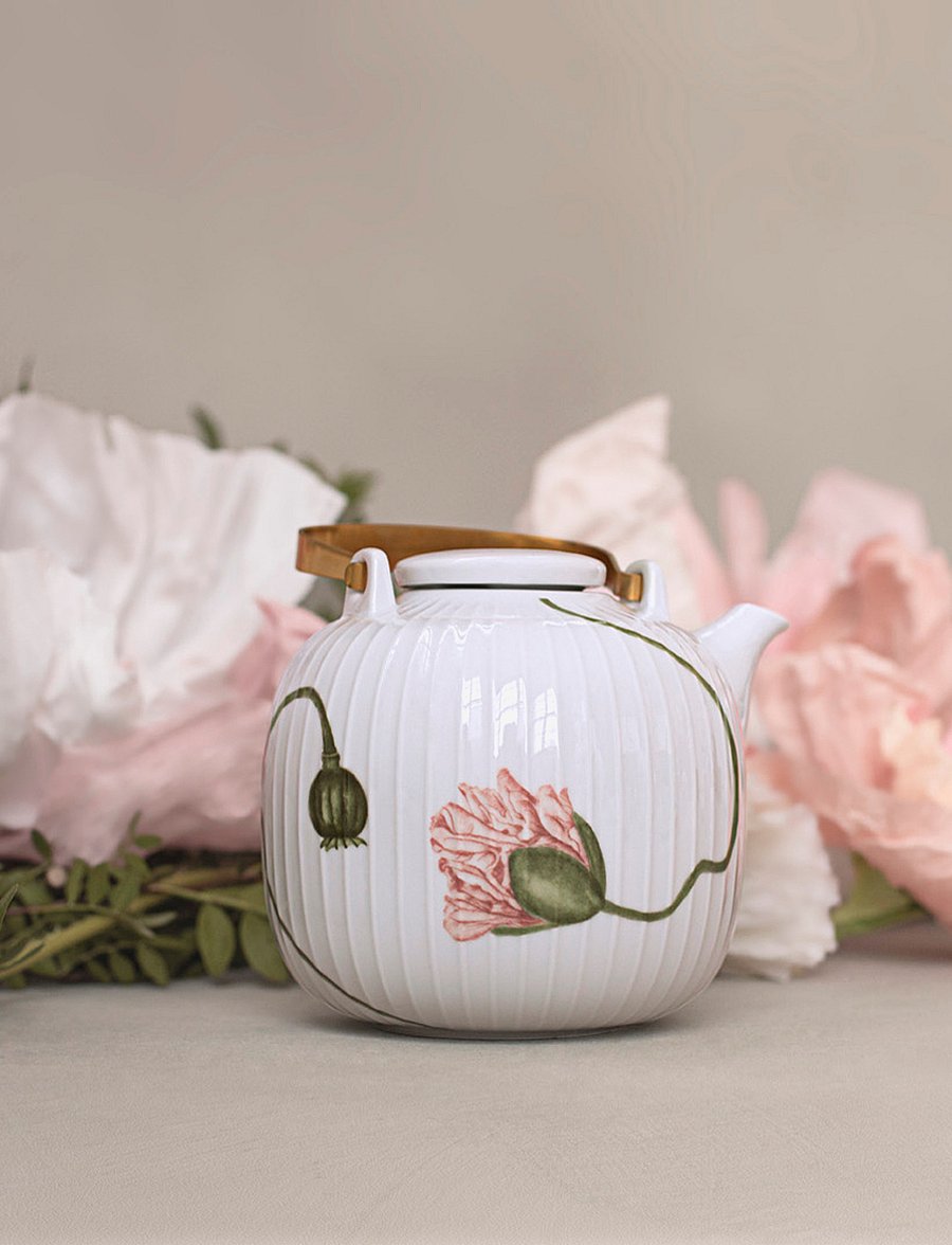 Kähler - Hammershøi Poppy Teapot 1,2 l w. deco - teekannud - white w. deco - 1