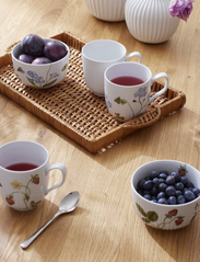 Kähler - Hammershøi Summer Mug 33 cl summer berries - tea cups - summer berries - 4