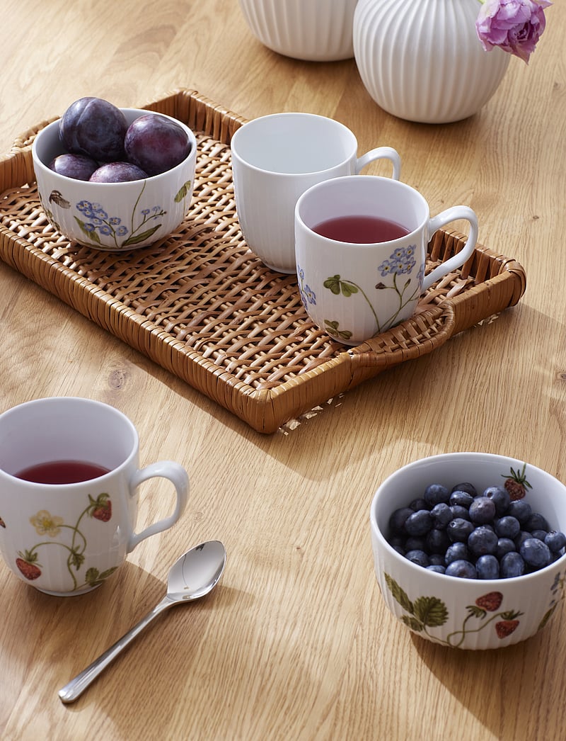 Kähler - Hammershøi Summer Mug 33 cl forget me not - teetassen - forget me not - 4