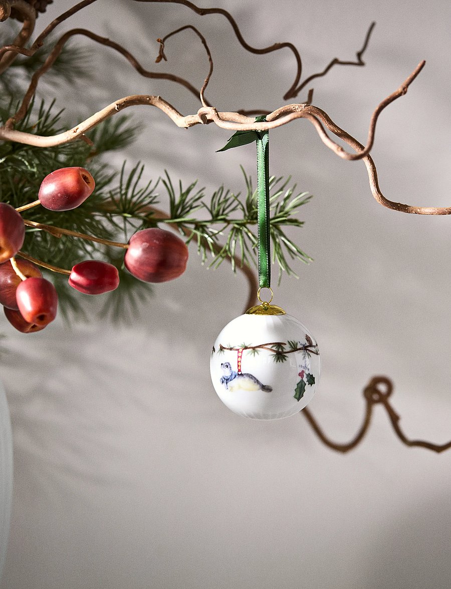 Kähler - Hammershøi Christmas Bauble 2026 Ø6 cm white w. deco - white w. deco - 0
