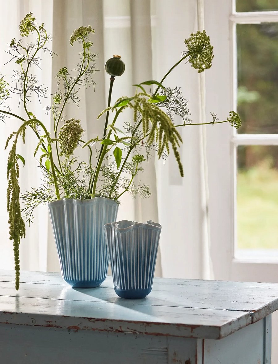 Kähler - Hammershøi Unfold Vase H20.5 cm blue - vaasid - blue - 5