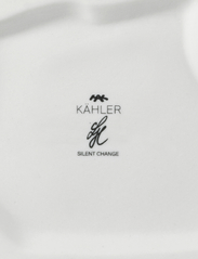 Kähler - Moments of Being Silent Change H18.5 hvit - skulpturer & porselensfigurer - white - 6