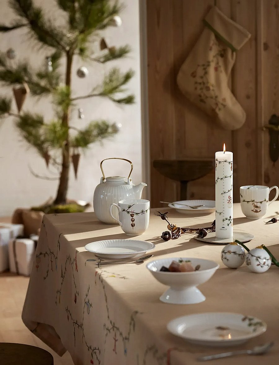Kähler - Hammershøi Christmas Tablecloth 150x270 cm sand - laudlinad - sand - 5