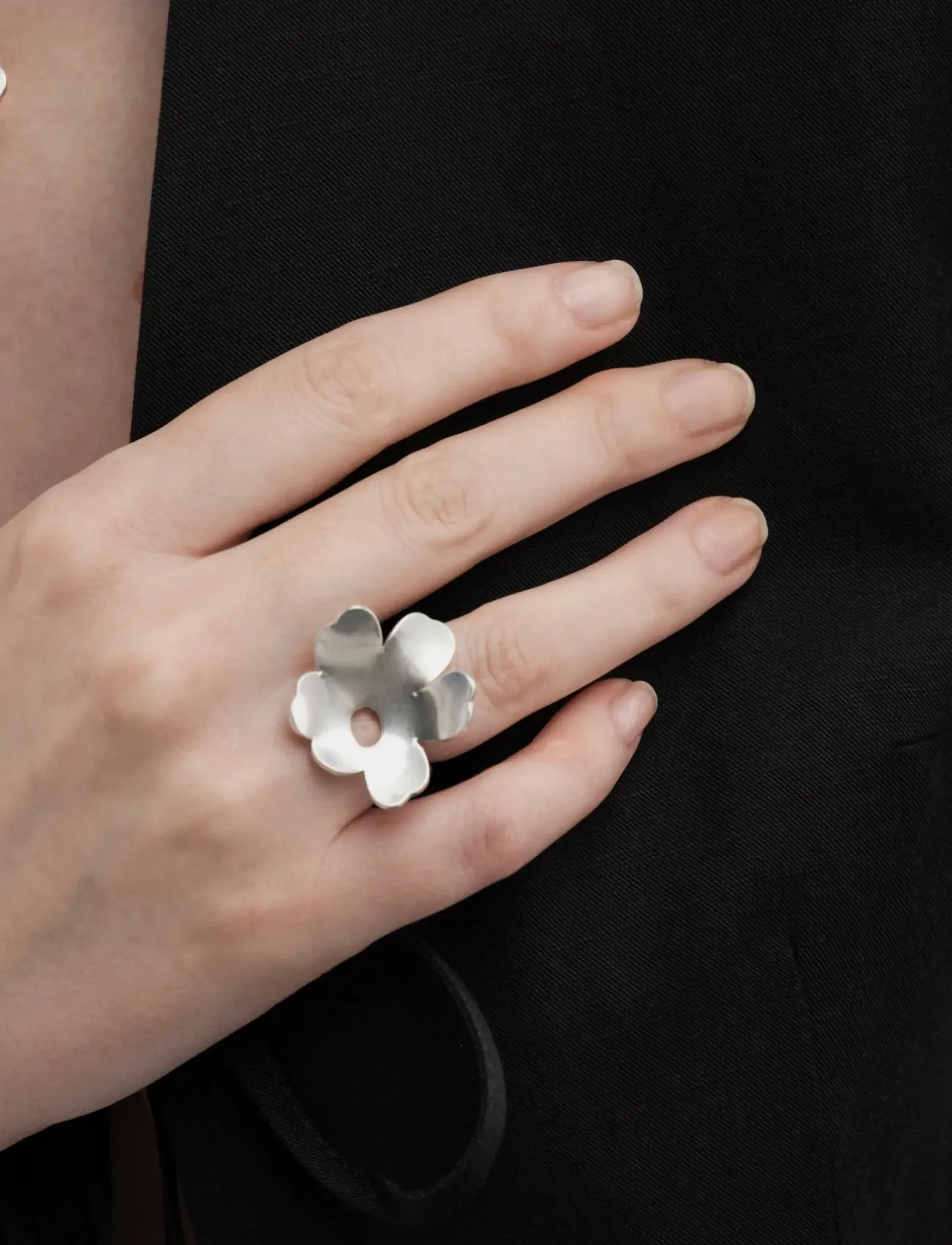 Kalevala Kalevala X Marimekko Unikko Ring, M(16.5-17.5), Silver, Smykker > Ringe, Dame