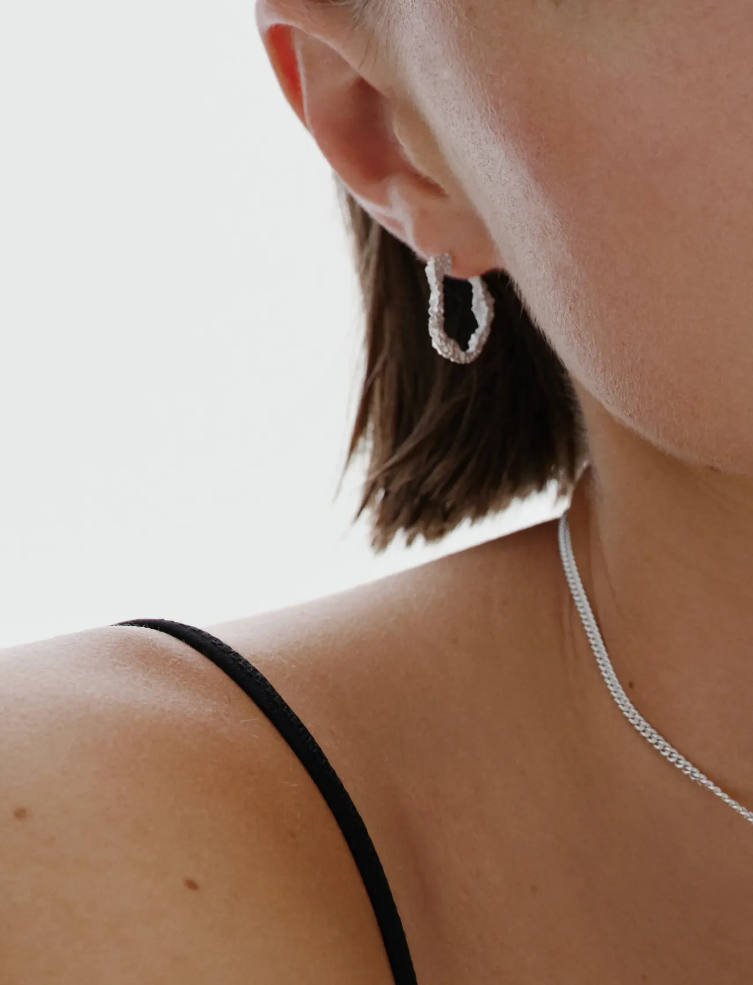 Kalevala - Itu hoop earrings - studs örhängen - silver - 2