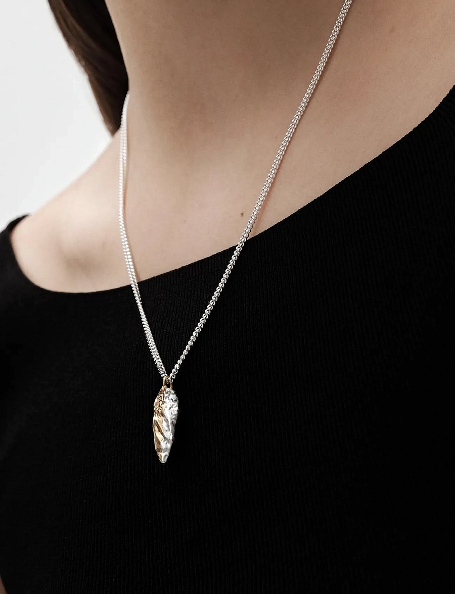 Kalevala - Itu charm seed silver gold-plated - hängande örhängen - gold plated silver - 0