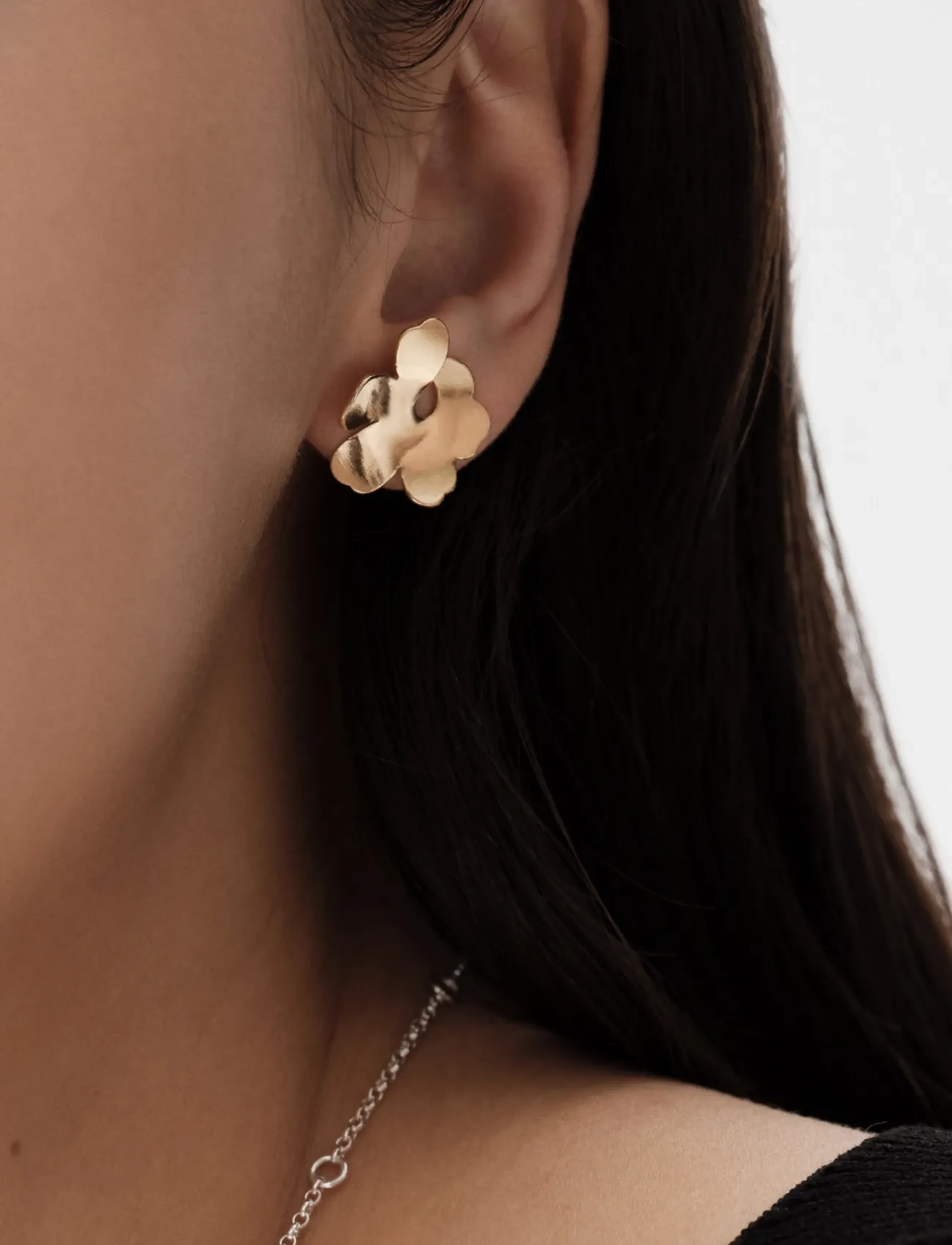 Kalevala Kalevala X Marimekko Unikko Earrings Miniature, One Size, Gold, Øreringe > Ørestikker, Dame