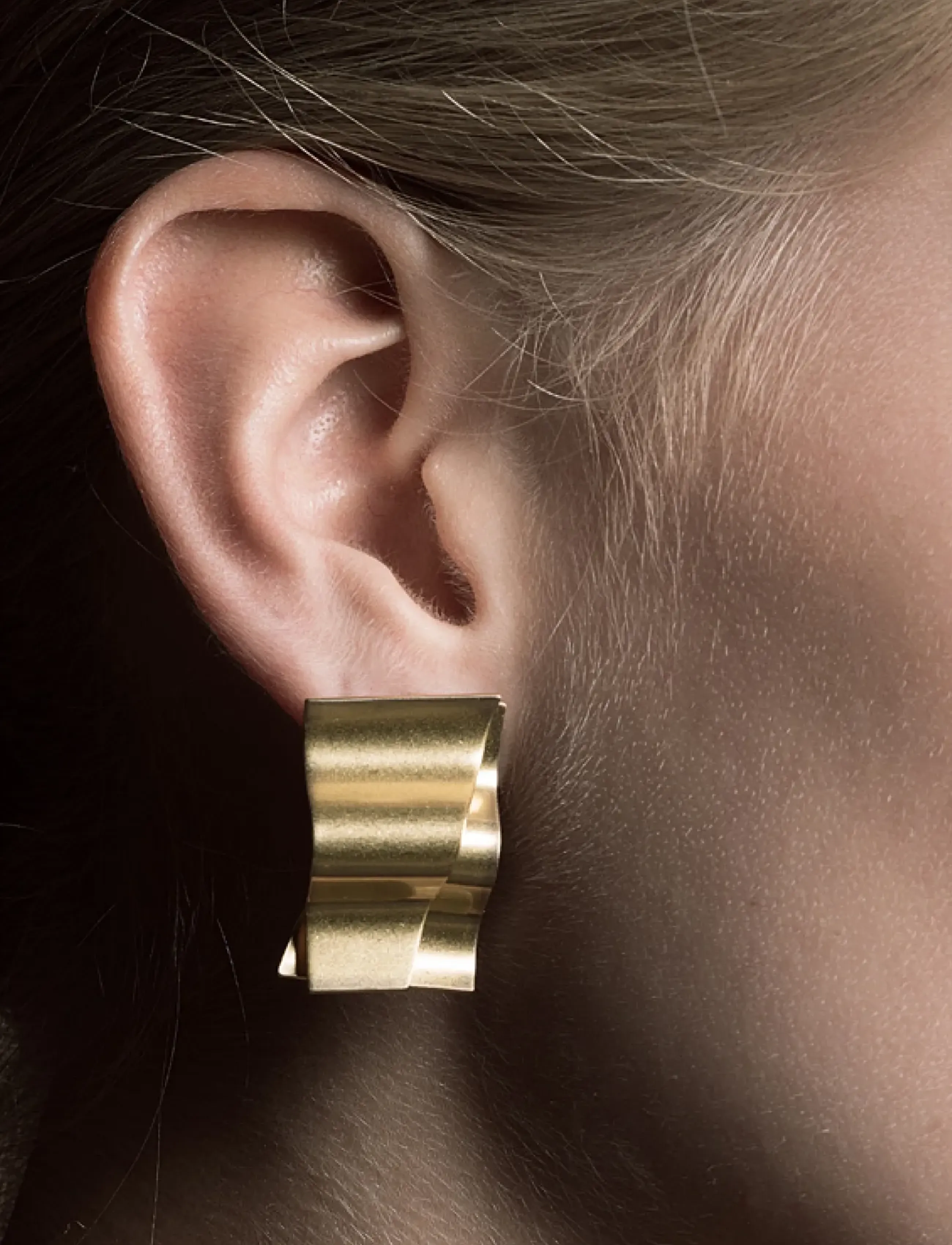 Kalevala Alluring Earrings, One Size, Gold, Earrings > Statement Earrings, Dame