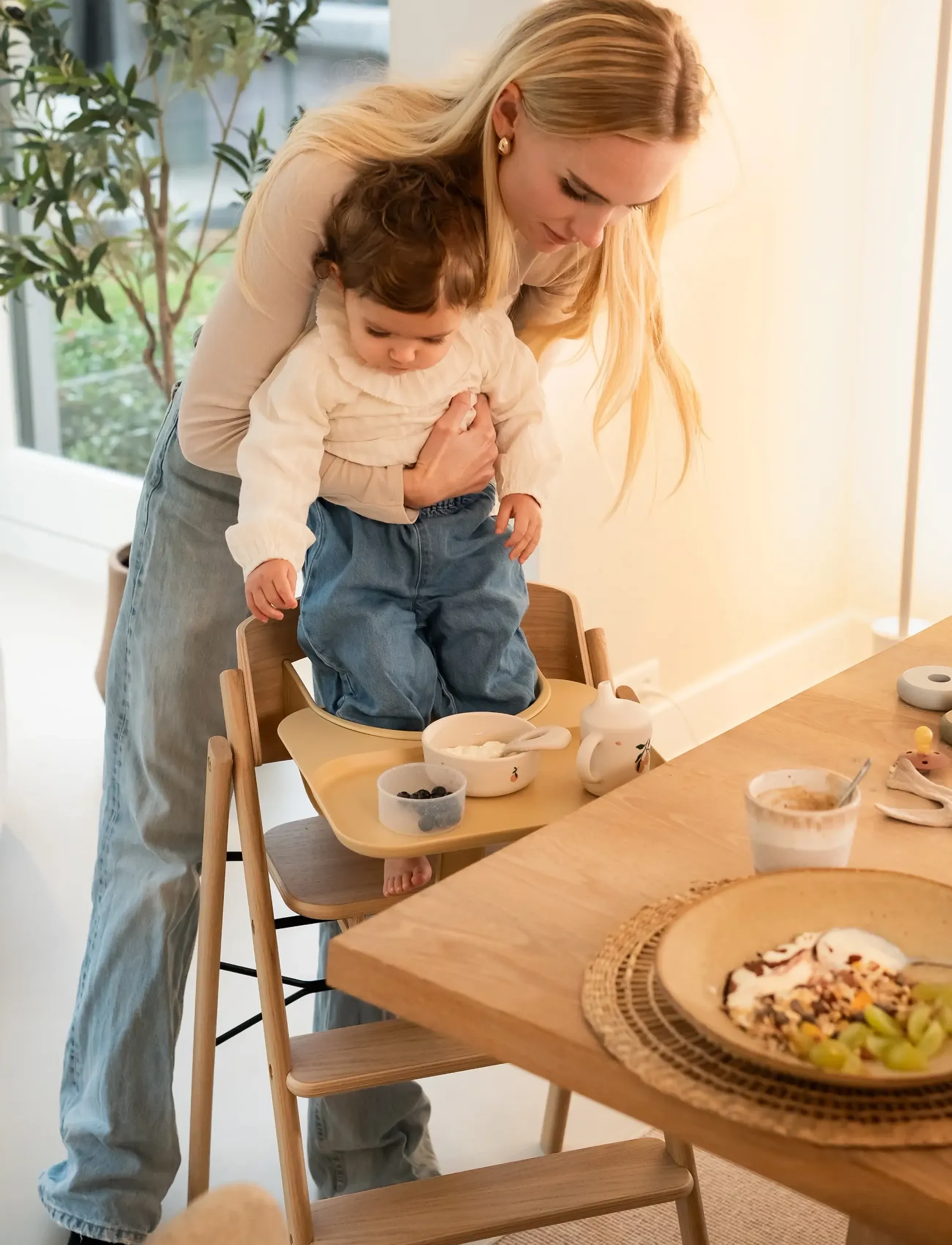 KAOS Klapp Safety Rail & Tray, One Size, Dining Table Accessories, Beige - Trays, Kinder