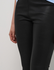 Karen By Simonsen - MemeKB Leather Pants - festkläder till outletpriser - meteorite black - 6