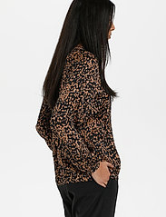 Karen By Simonsen - IndieKB Blouse - long-sleeved blouses - bubble dot - 5