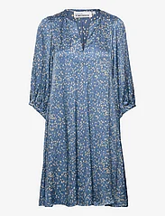 Karen By Simonsen - IndieKB Dress - korta klänningar - coronet blue - 0