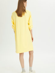 Karen By Simonsen - BinniKB Sweatdress - sportiskas kleitas - pastel yellow - 4