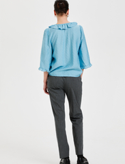 Karen By Simonsen - ElanaKB Pants - tailored trousers - opal gray melange - 3