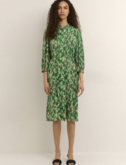 Karen By Simonsen - GraceKB Dress - skjortklänningar - jelly forest - 3