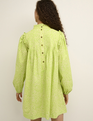 Karen By Simonsen - HemiliaKB Dress - skjortekjoler - lime flower lace - 4
