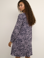 Karen By Simonsen - HiraKB Dress - skjortekjoler - art brush - 4