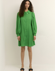 Karen By Simonsen - BugsyKB Buttoned Dress - marškinių tipo suknelės - jelly bean - 3