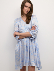 Karen By Simonsen - InesKB Dress - festtøj til outletpriser - ocean wave - 2