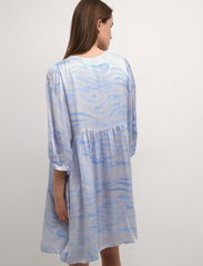 Karen By Simonsen - InesKB Dress - festtøj til outletpriser - ocean wave - 4