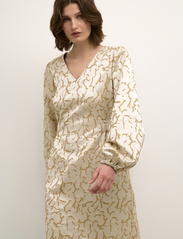 Karen By Simonsen - JosefineKB Dress - feestelijke kleding voor outlet-prijzen - egret - 5