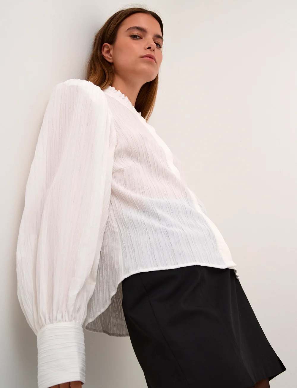 Karen By Simonsen - FrostyKB Frill Shirt - långärmade skjortor - bright white - 5
