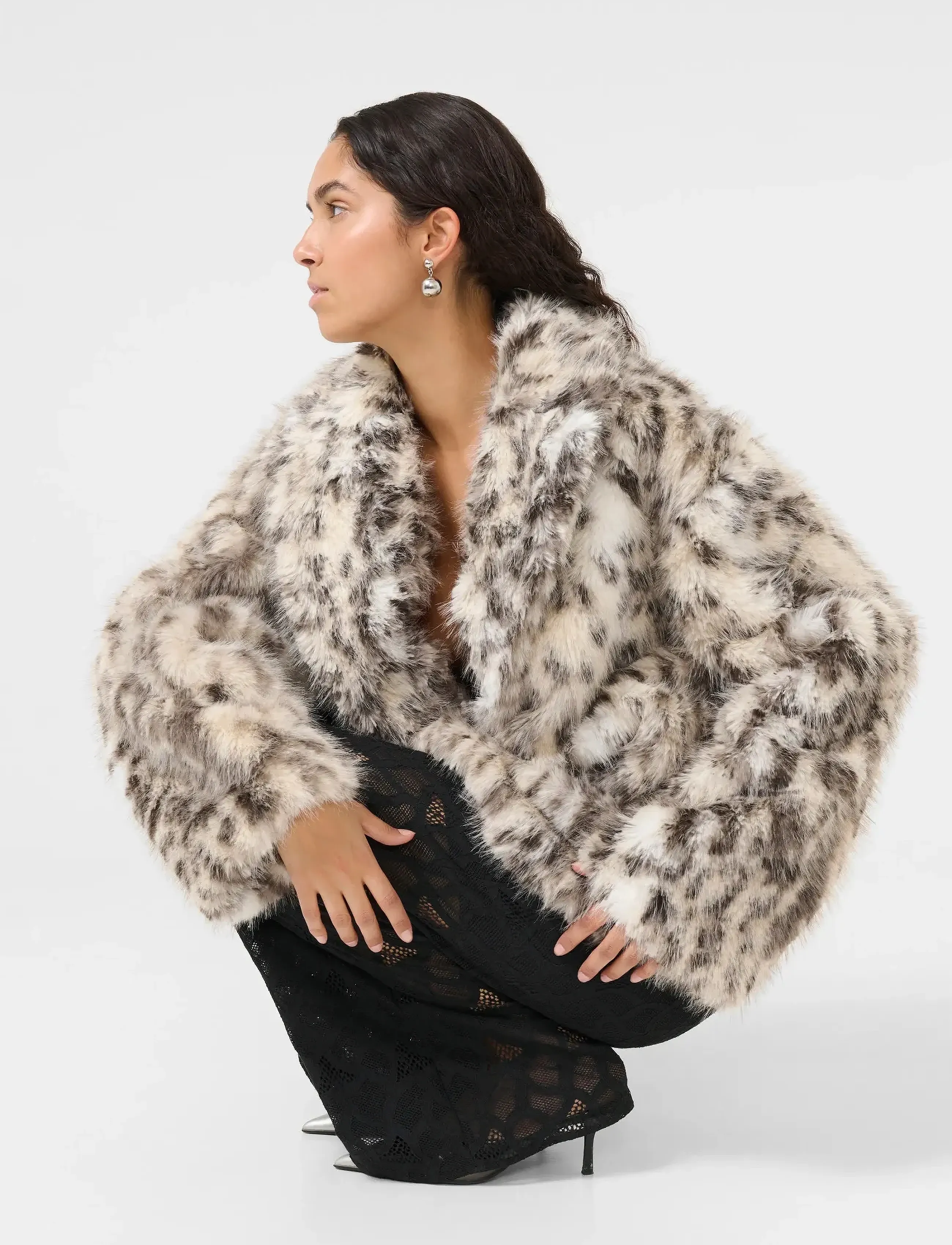 Karen By Simonsen - KBAmira Fur Coat - faux fur - white and black fur - 5