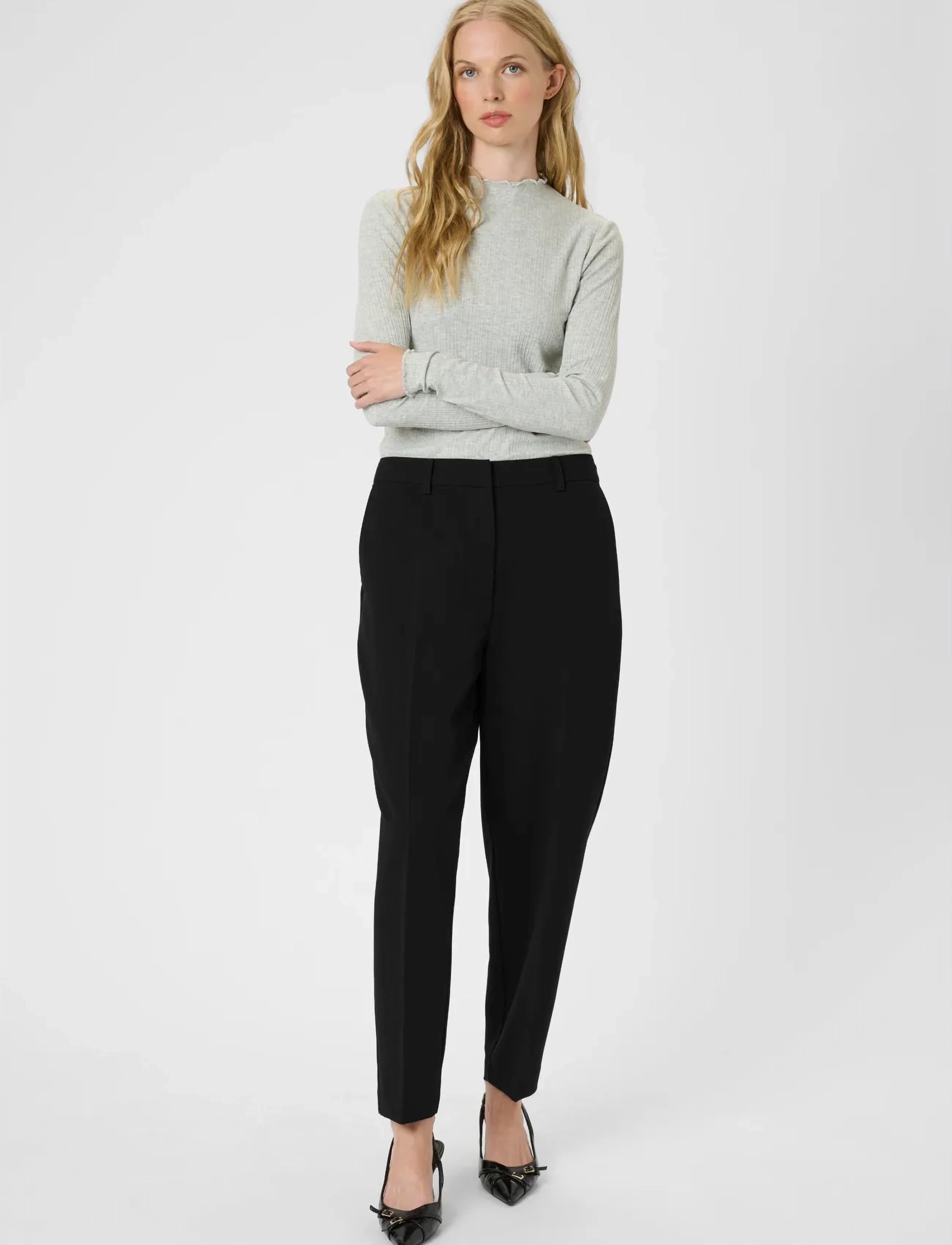 Karen By Simonsen Kbro Solid Milano Carrot Pants kostymbyxor dam – bild 2