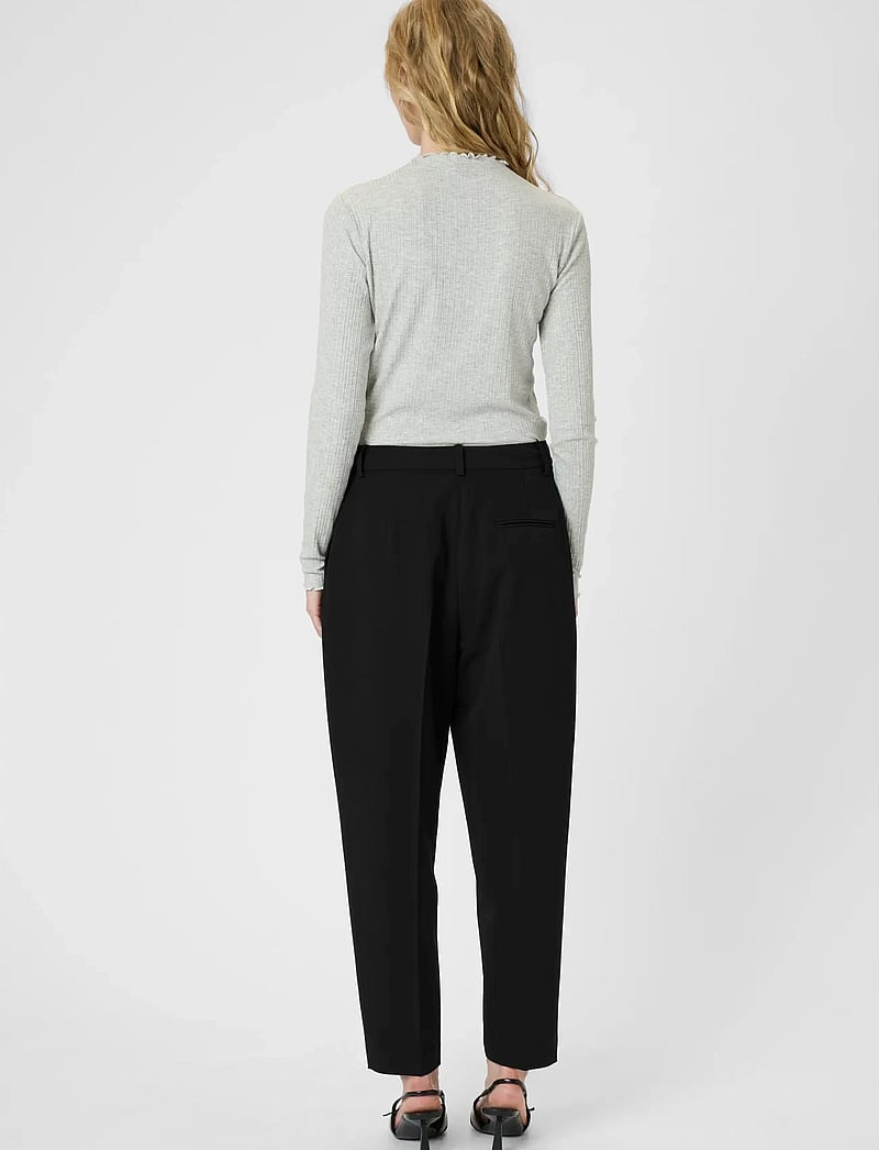 Karen By Simonsen - KBRo Solid Milano Carrot Pants - barrel-bukser - meteorite - 4