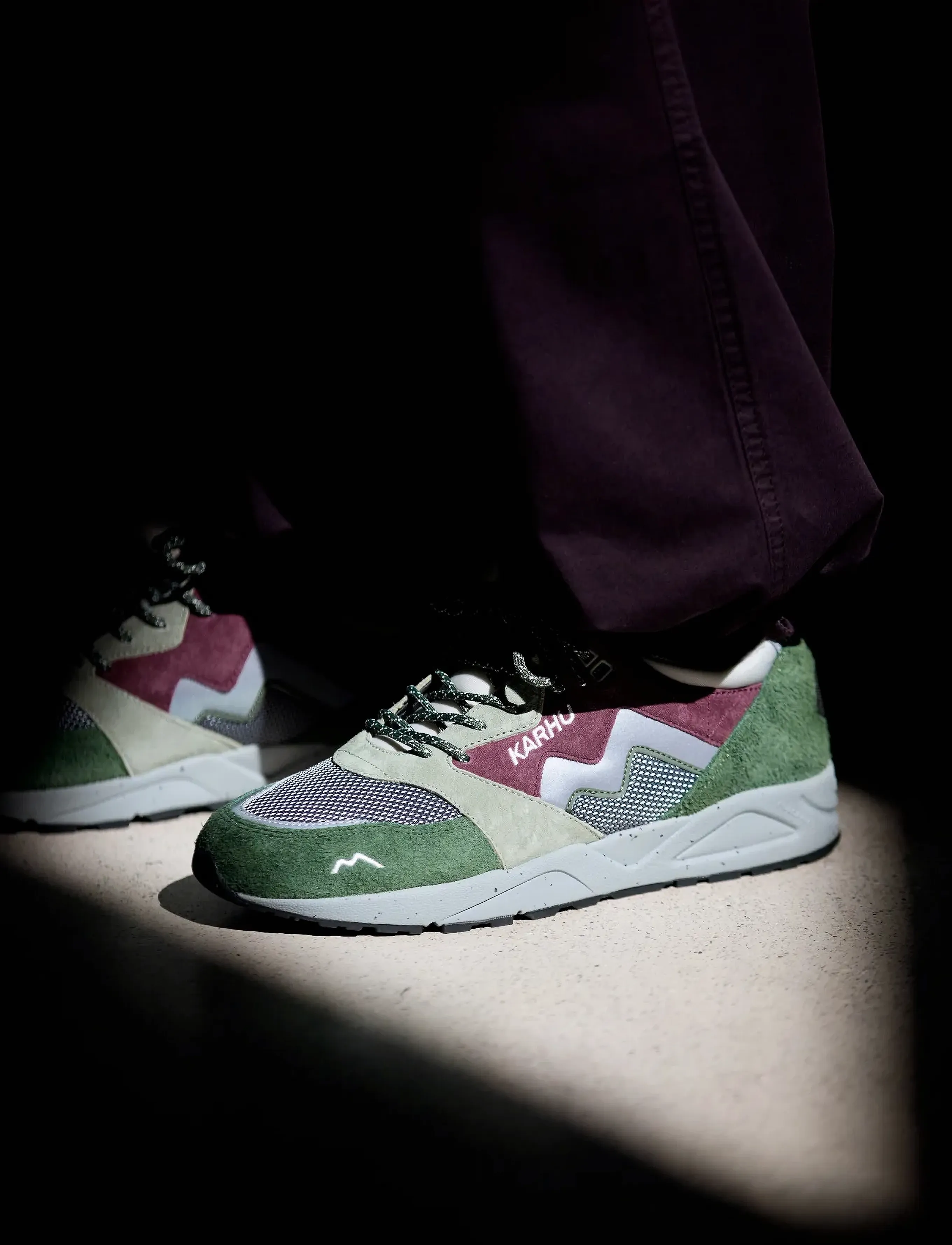 Karhu Aria 95 Bronze Green / Fig - Laisvalaikio batai - BRONZE GREEN / FIG / green