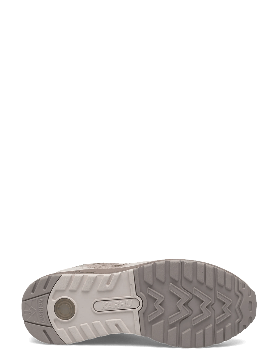 Karhu - Legacy 96 White Sand / Beech - low-top sneaker - white sand / beech - 4