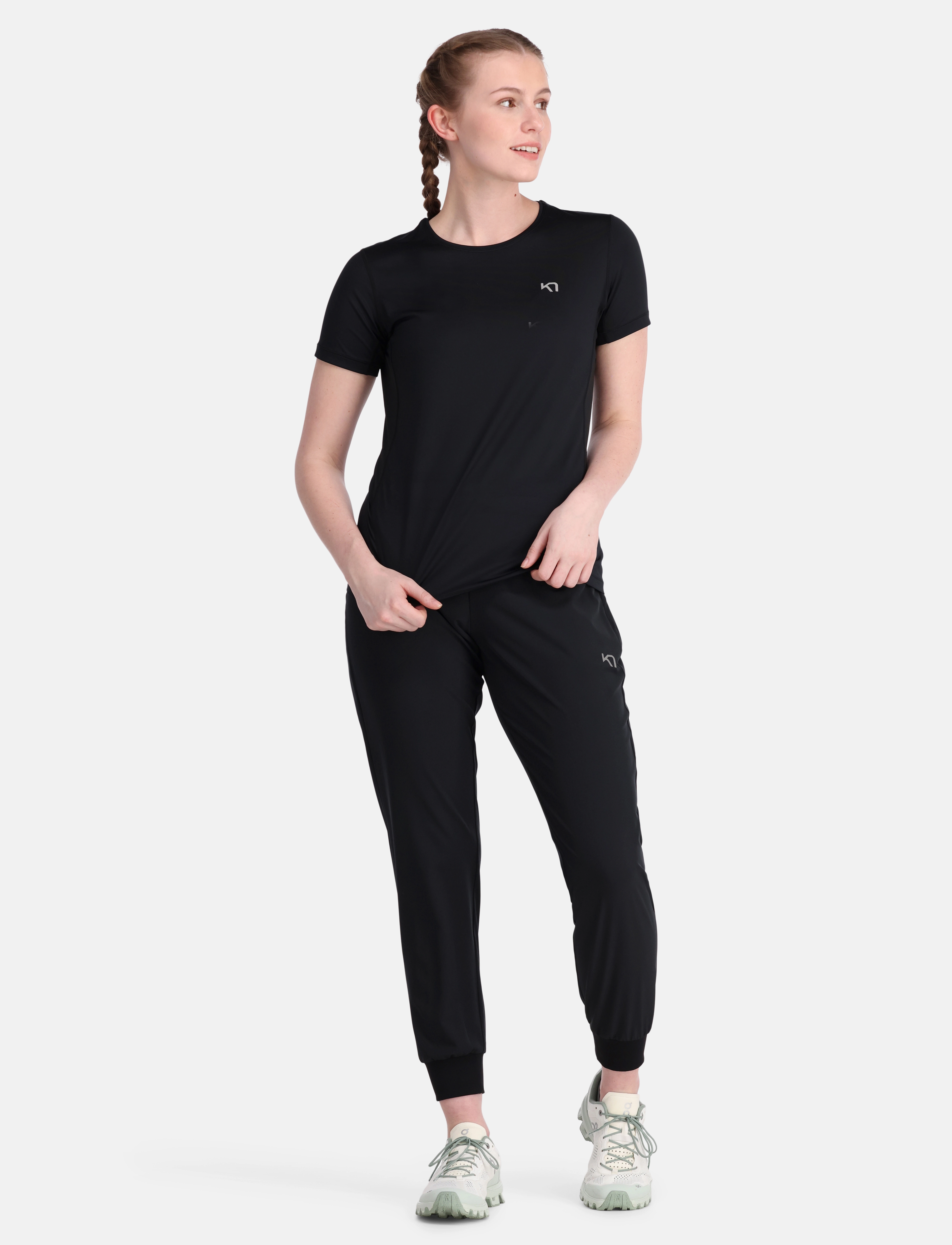 NORA 2.0 TEE 4