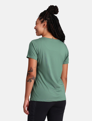 Kari Traa - NORA 2.0 TEE - t-shirts - dusty midtone green - 3