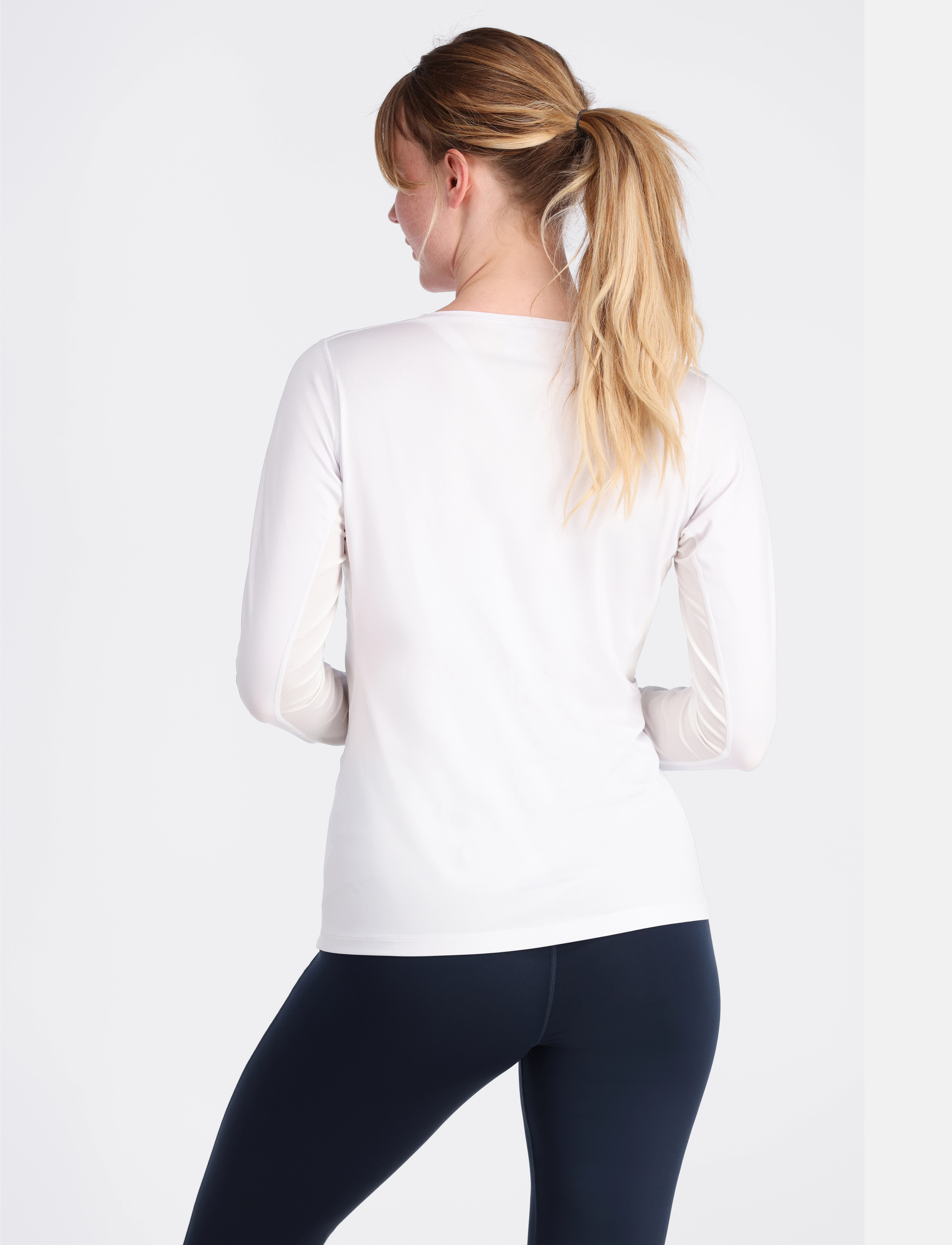 NORA 2.0 LONG SLEEVE 3