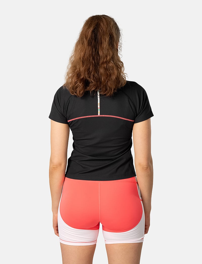 Kari Traa - LINNEA TEE - t-shirts - black - 3