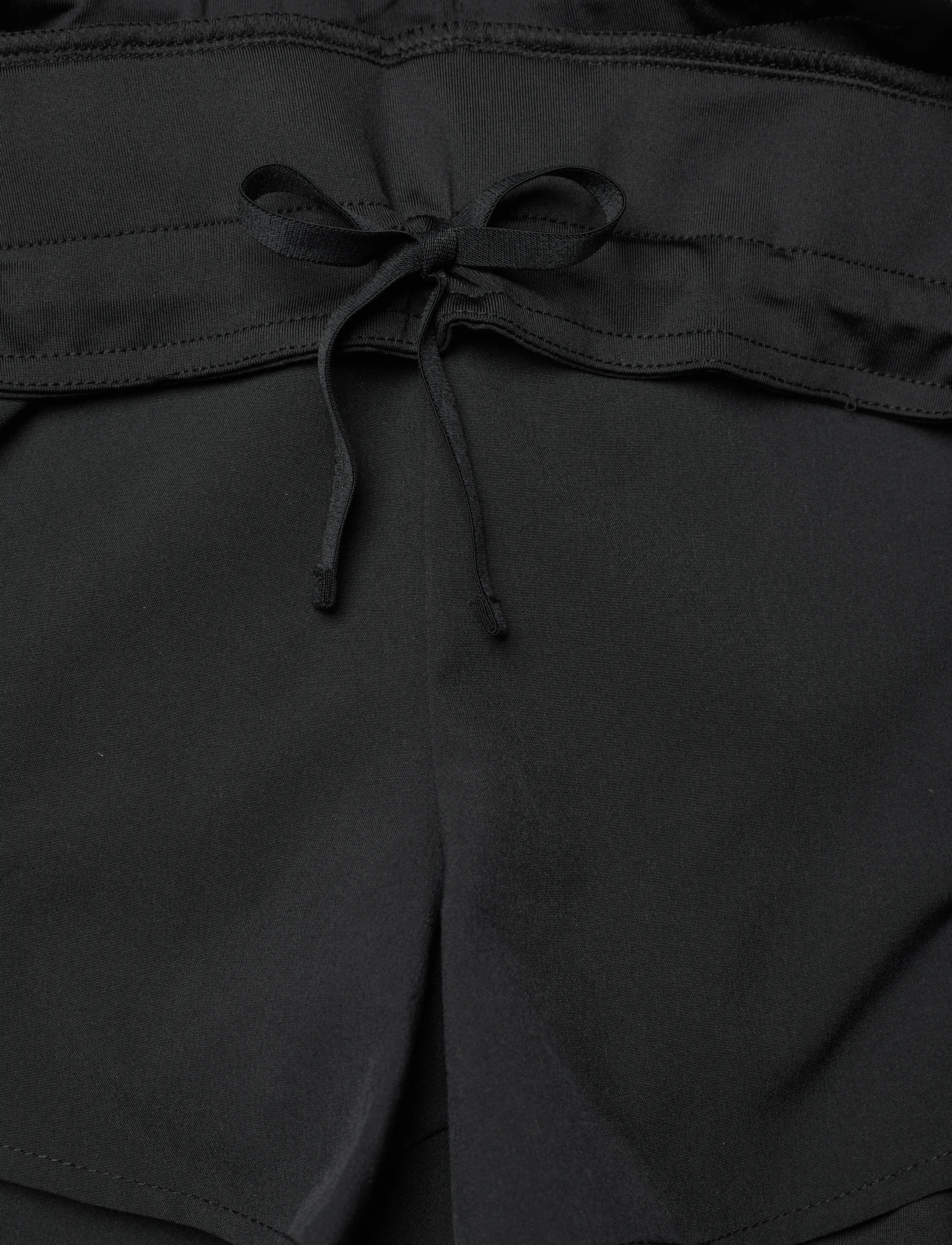 Kari Traa - MIJA TRAINING SHORTS - hlaupastuttbuxur - black - 2