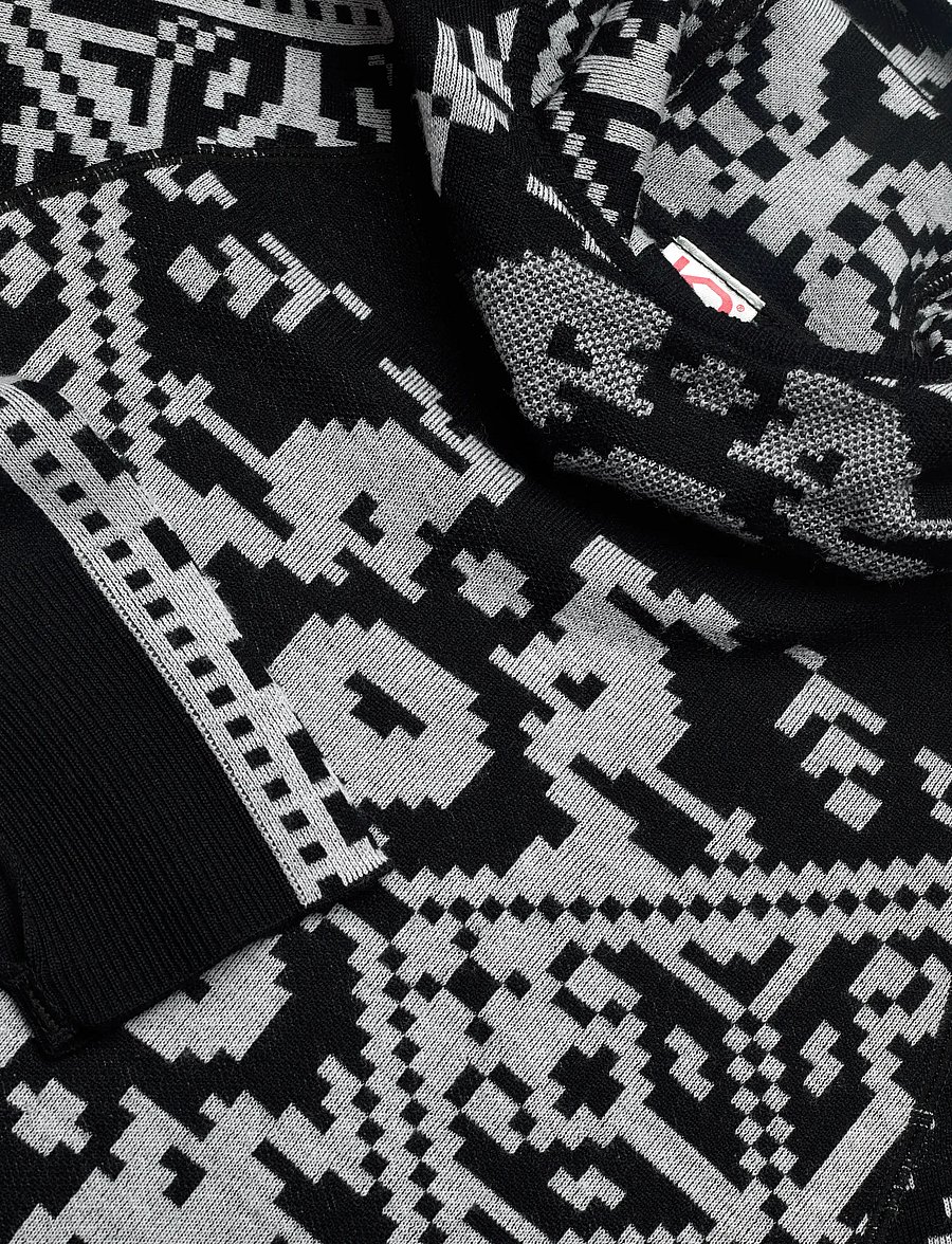 Kari Traa - SAGA HOOD - black - 4