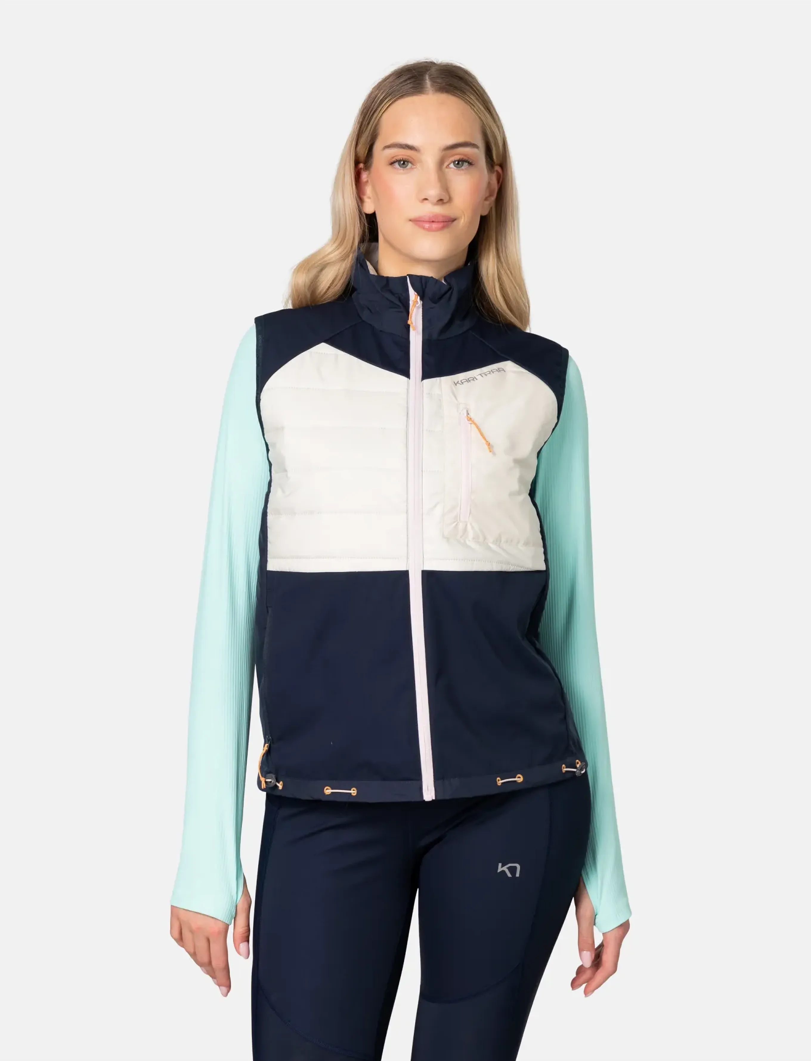 Nia Vest