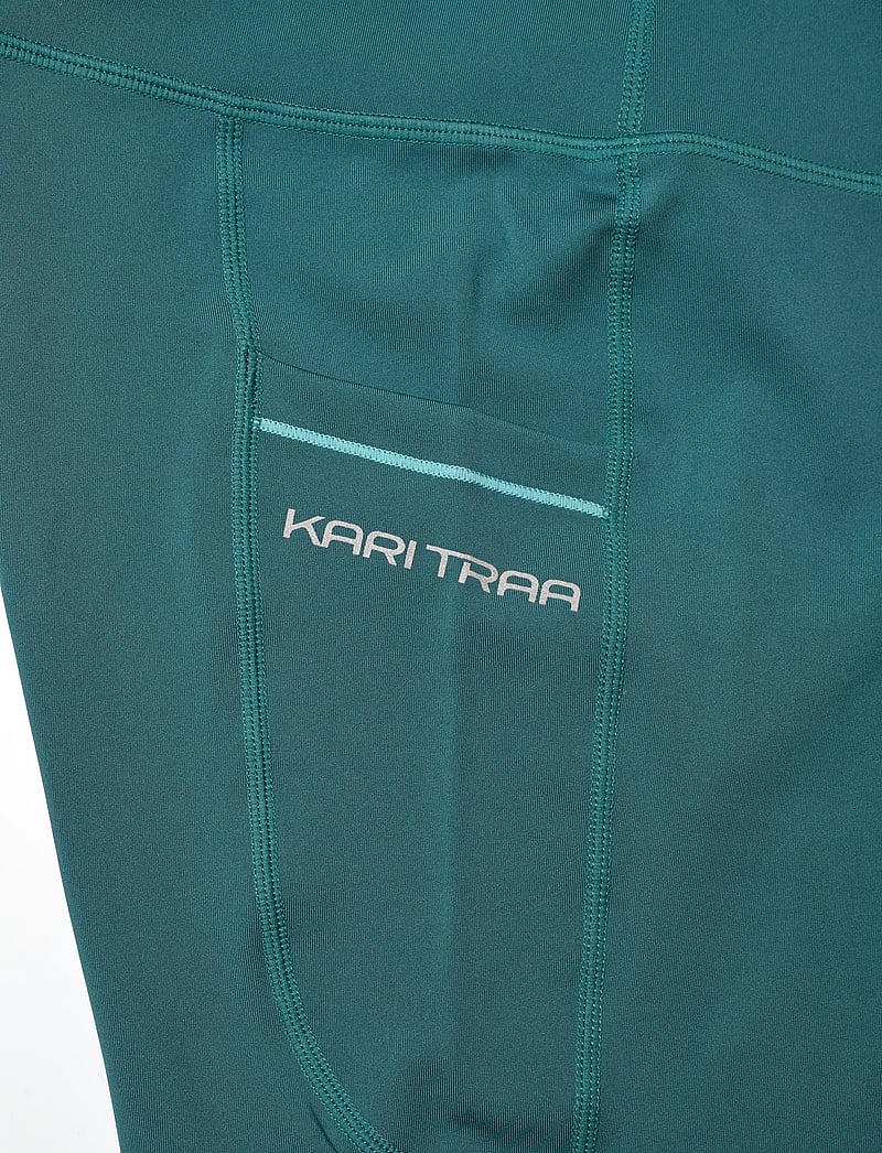 Kari Traa - AVA 8 INCH SHORTS - pikad rattapüksid - peaco - 2