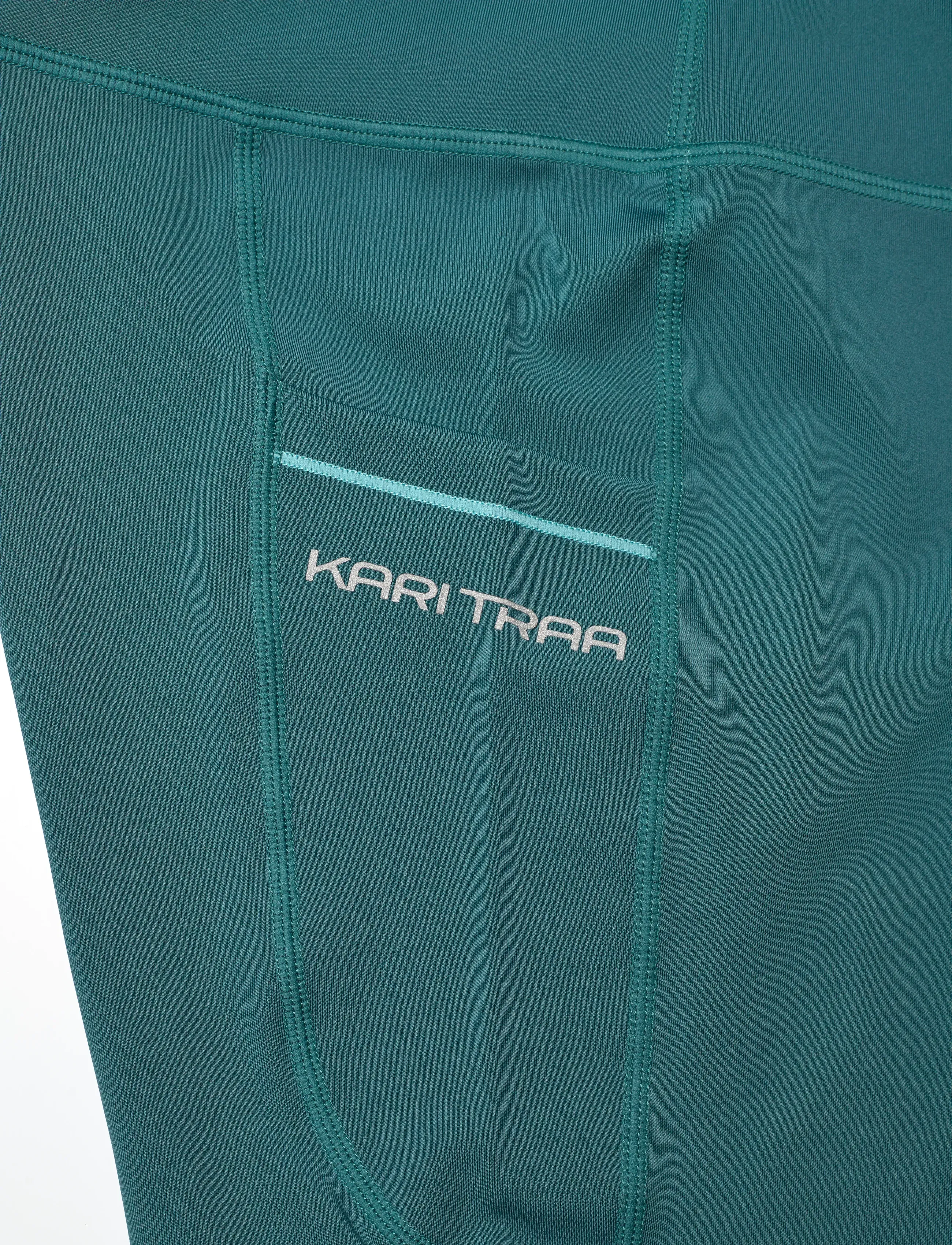 Kari Traa - AVA 8 INCH SHORTS - 1/2 længde - peaco - 4