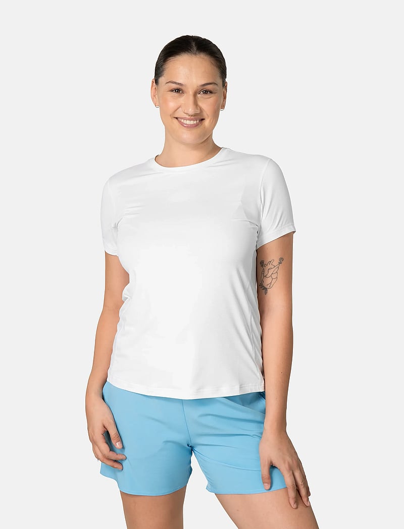 Kari Traa - AVA TEE - t-shirts - bwhite - 0