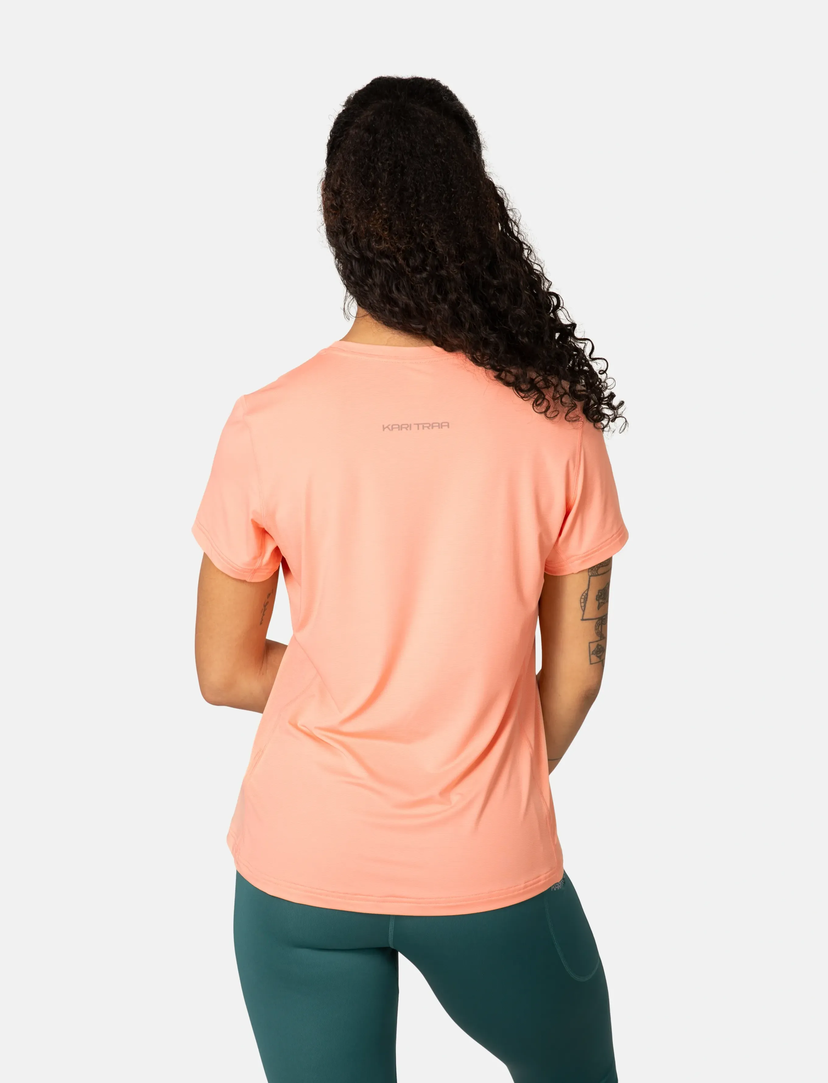 Kari Traa - AVA TEE - t-skjorter - pblom - 3