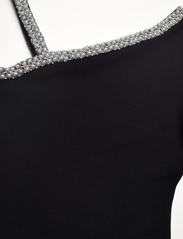 Karl Lagerfeld - shoulder detail knit top - tröjor - black - 2