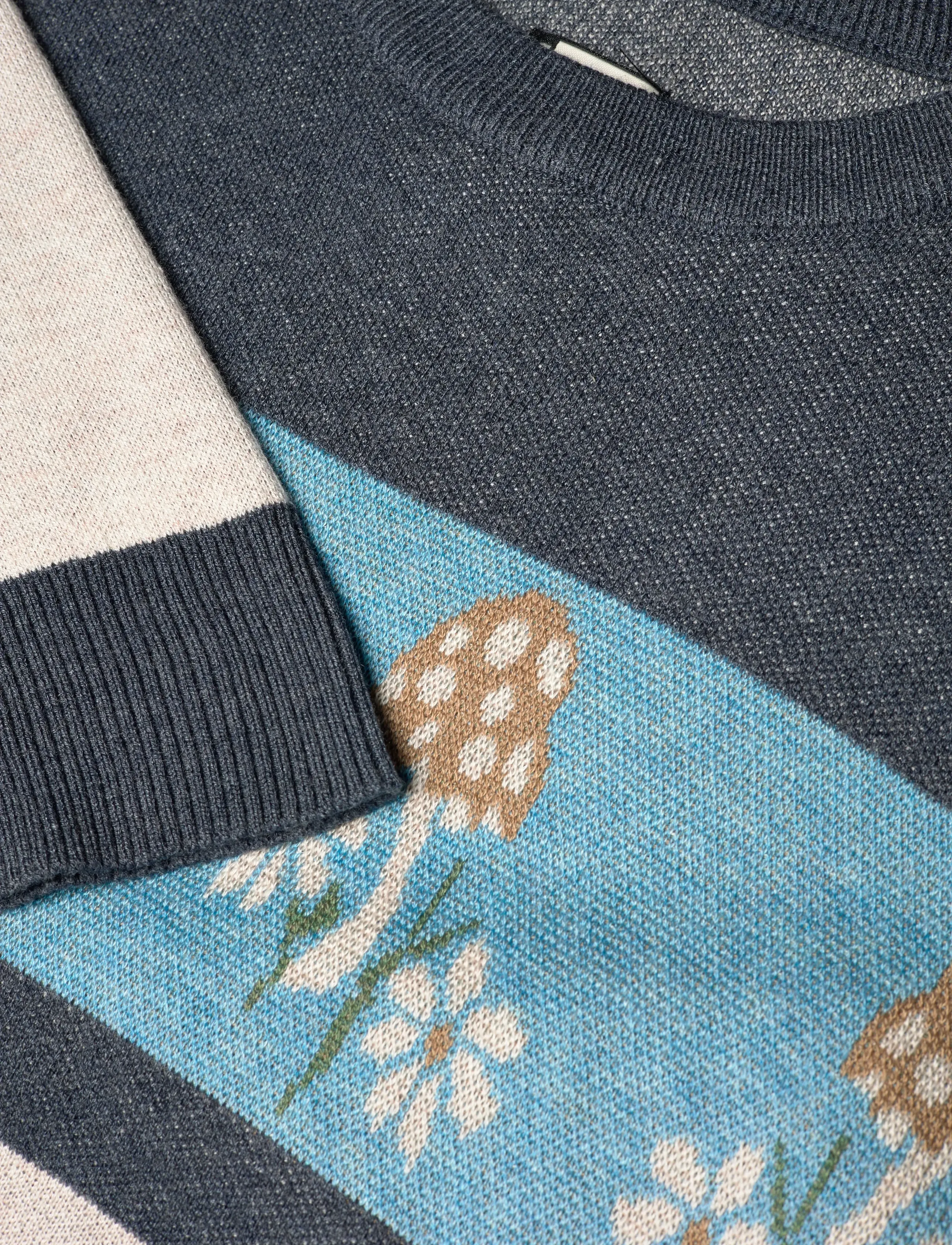 KAVU - Hillrose - pulls col rond - mushroom patch - 2