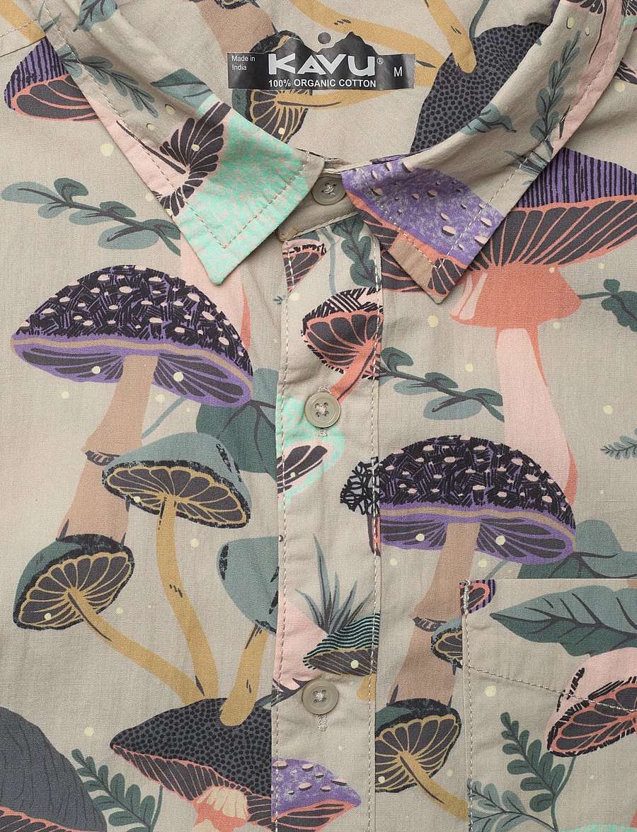 KAVU - Festaruski - kurzarmhemden - mushroom realm - 2
