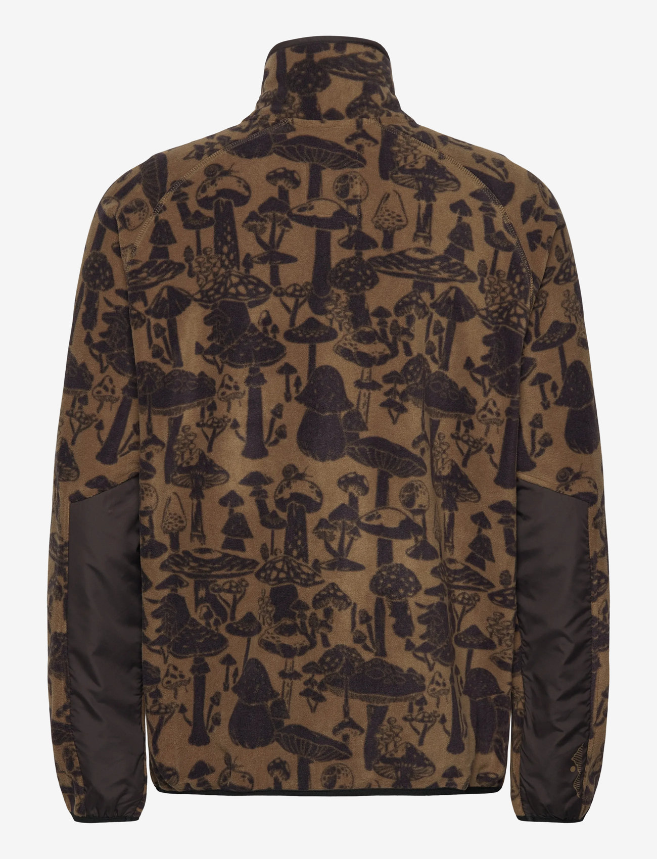 KAVU - Teannaway - teddypuserot - mushroom seeker - 1