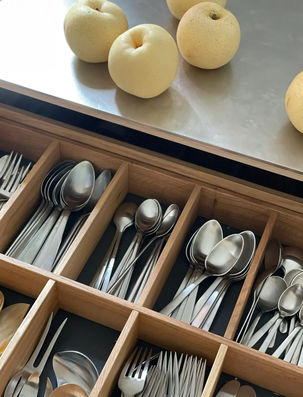 Kay Bojesen - Cutlery set, 4 pcs, Matte steel, Grand Prix - bestecksets - steel - 3